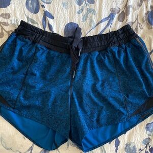Lululemon Athletica Blue Floral Athletic Shorts